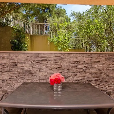 Apartment Mia Trogir Exterior photo