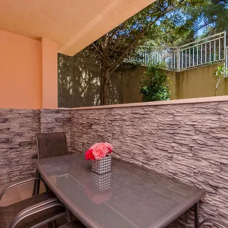 Apartment Mia Trogir Exterior photo
